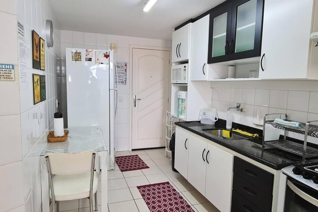 Apartamento Luxo Ar Condicionado Otima Localizacao Guarapari Exterior photo